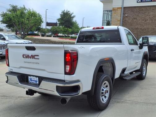 2025 GMC Sierra 2500 Pro