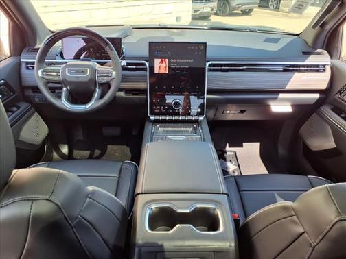2025 GMC Sierra EV Denali