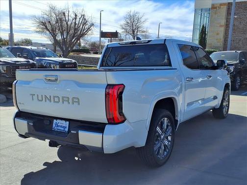 2023 Toyota Tundra Hybrid Capstone