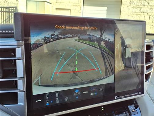 2023 Toyota Tundra Hybrid Capstone