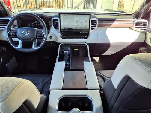 2023 Toyota Tundra Hybrid Capstone