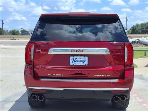2023 GMC Yukon Denali