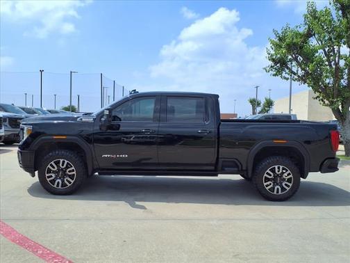 2022 GMC Sierra 2500 AT4