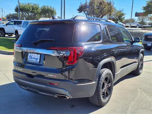 2023 GMC Acadia AT4