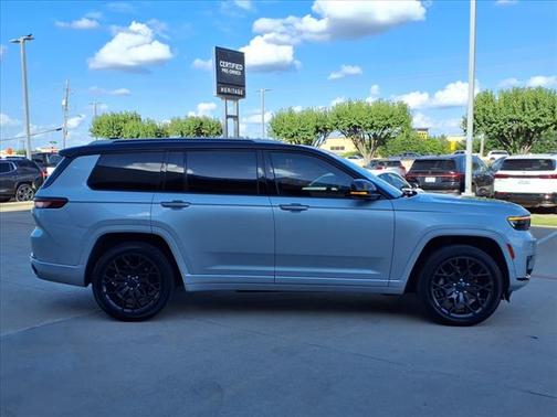 2023 Jeep Grand Cherokee L Summit