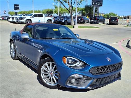 2019 FIAT 124 Spider Lusso