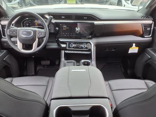 2025 GMC Sierra 2500 Denali