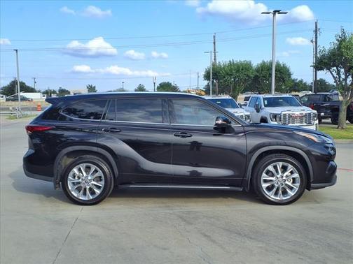 2021 Toyota Highlander Platinum