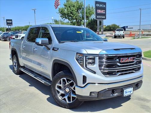 2022 GMC Sierra 1500 SLT