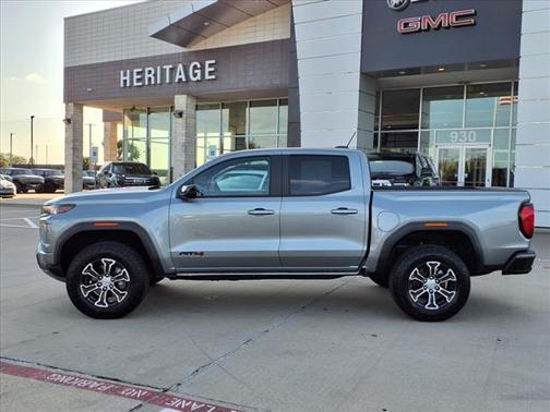 2025 GMC Canyon AT4
