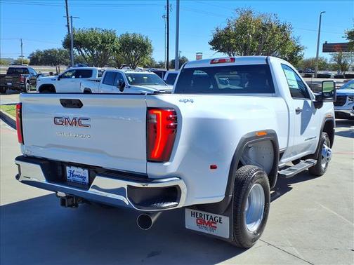 2026 GMC Sierra 3500 Pro