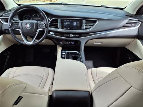 2022 Buick Enclave Essence