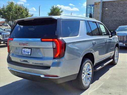 2025 GMC Yukon Elevation