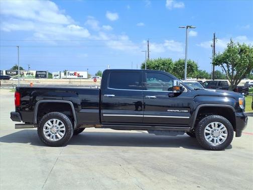 2018 GMC Sierra 2500 Denali