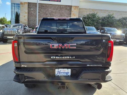 2025 GMC Sierra 2500 Denali