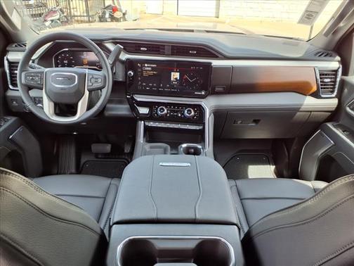 2025 GMC Sierra 2500 Denali
