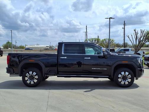 2025 GMC Sierra 2500 Denali