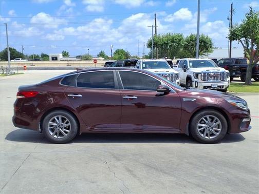 2020 Kia Optima LX