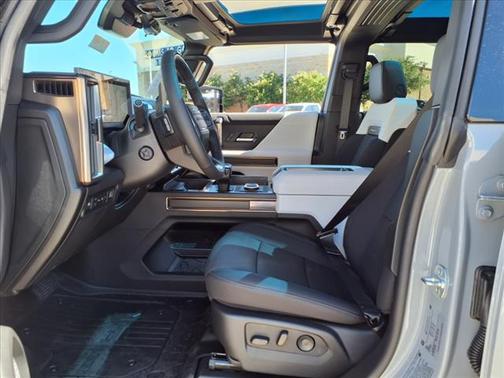 2025 GMC HUMMER EV SUV 2X