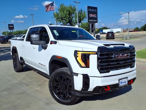 2025 GMC Sierra 2500 AT4