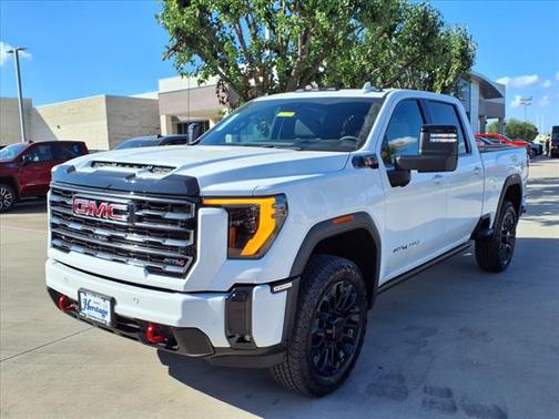 2025 GMC Sierra 2500 AT4