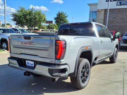 2025 GMC Sierra 2500 AT4