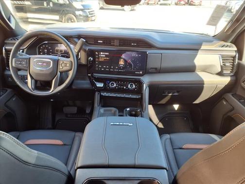2025 GMC Sierra 2500 AT4