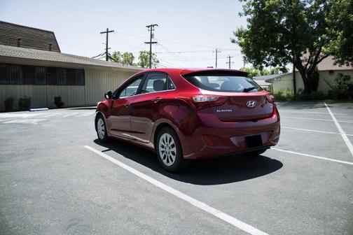 2016 Hyundai Elantra GT Base