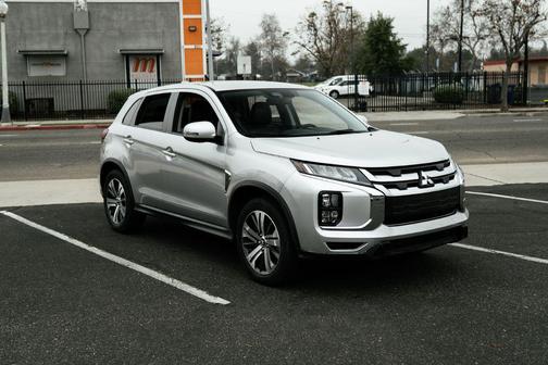 2024 Mitsubishi Outlander Sport SE