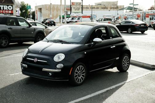 2012 FIAT 500 Lounge