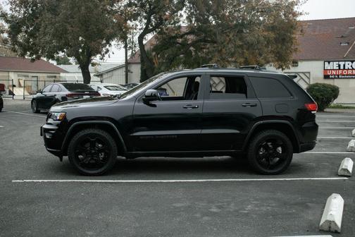2019 Jeep Grand Cherokee Upland