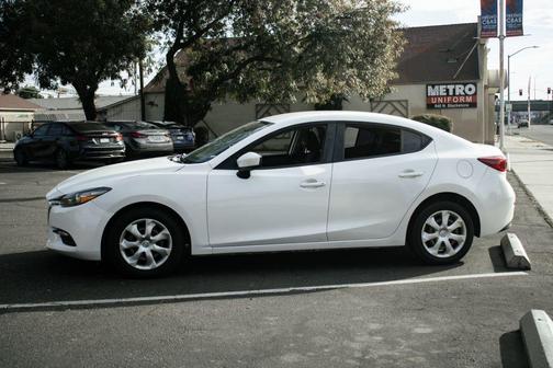 2017 Mazda Mazda3 Sport