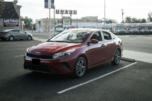2023 Kia Forte LXS