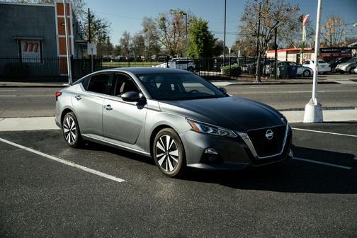 2019 Nissan Altima 2.5 SV