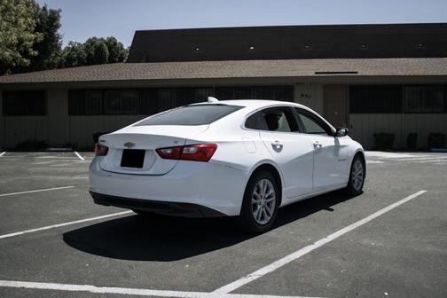 2017 Chevrolet Malibu 1LT