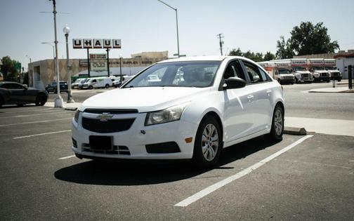 2013 Chevrolet Cruze LS