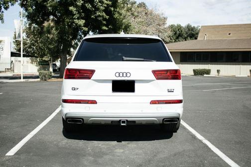 2017 Audi Q7 3.0T Premium