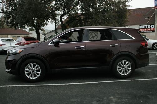 2019 Kia Sorento LX