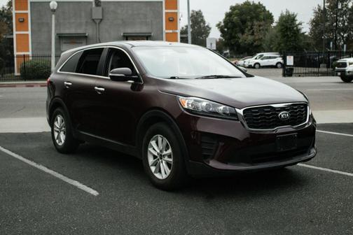 2019 Kia Sorento LX