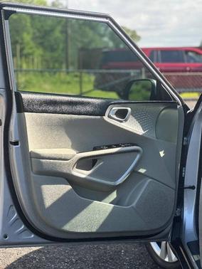 Sparkling Silver 2020 Kia Soul LX