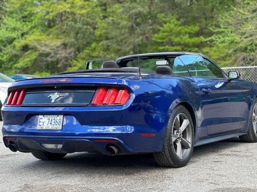 Deep Impact Blue 2016 Ford Mustang V6
