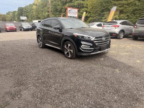 Black Noir Pearl 2018 Hyundai TUCSON Limited
