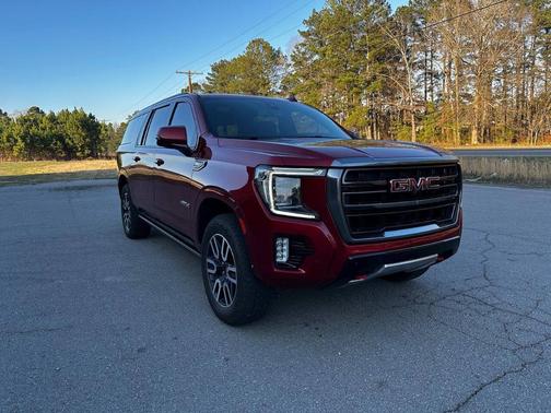 2021 GMC Yukon XL AT4