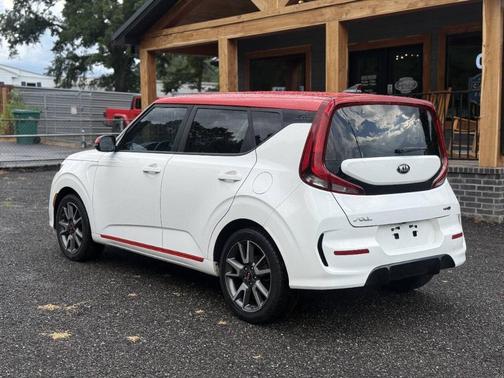 Clear White 2020 Kia Soul GT LINE CROSSOVER