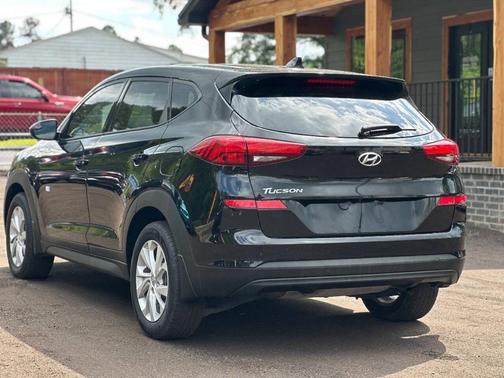 Black Noir Pearl 2019 Hyundai TUCSON SE