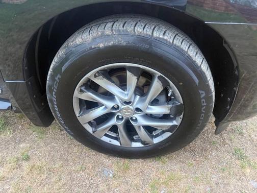 2015 INFINITI QX60 Base