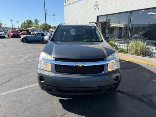Gray 2009 Chevrolet Equinox LTZ
