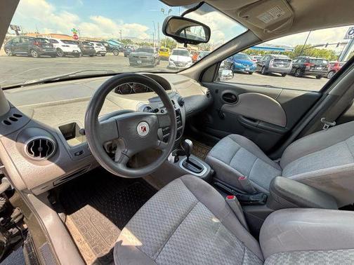 2006 Saturn Ion 2