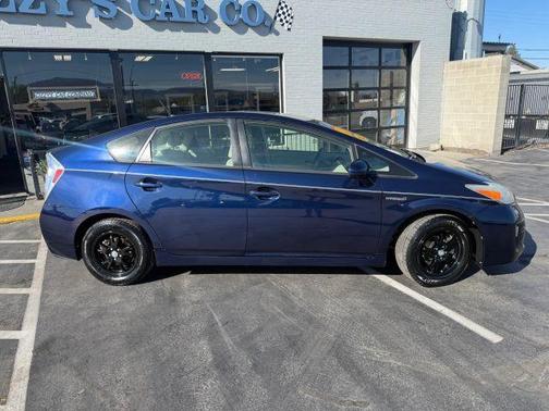 2014 Toyota Prius Two