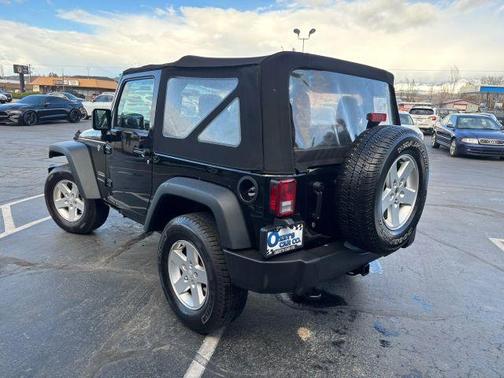 2017 Jeep Wrangler Sport